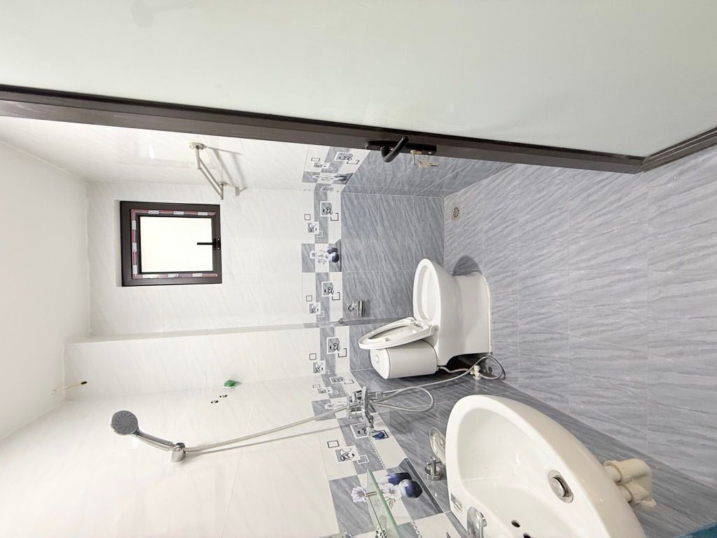 Bán nhà Vĩnh Hưng - diện tích 57.3m2 5 tầng - Thang máy - giá 13,5 tỷ