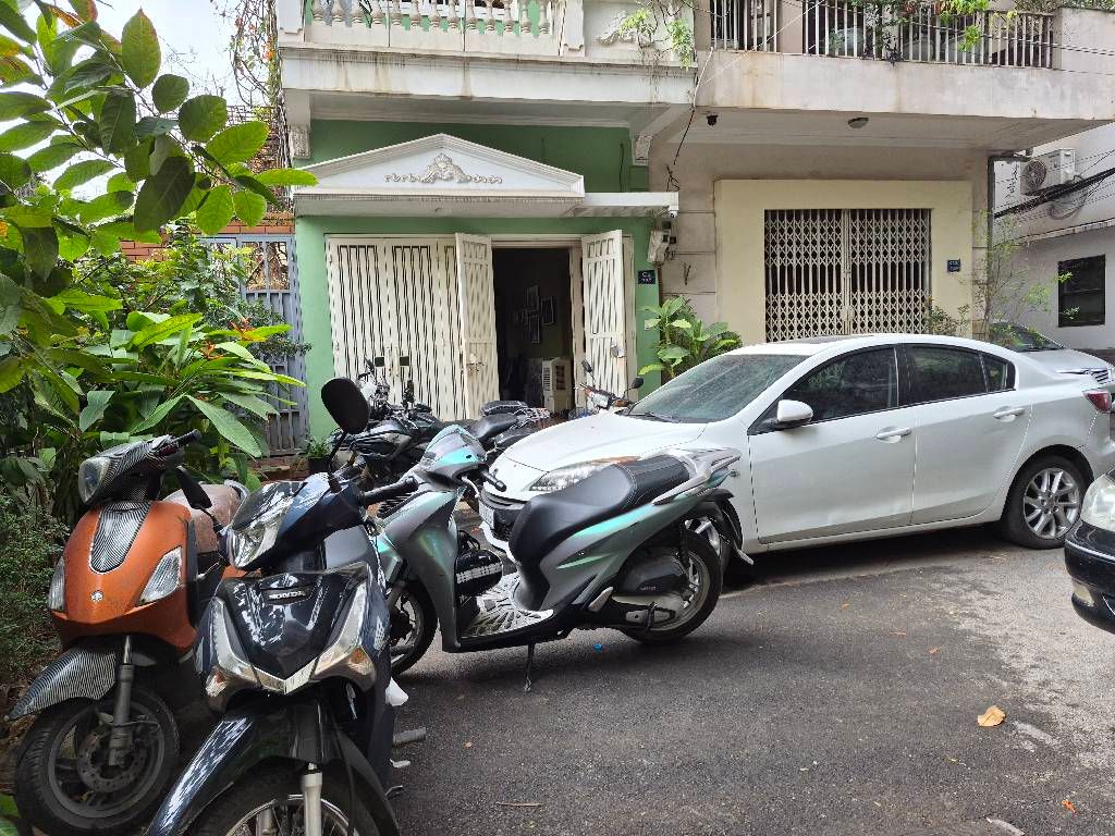 Bán nhà THÔNG PHONG - diện tích 76.7m2 5 tầng - 3 mặt thoáng - giá 24,9 tỷ