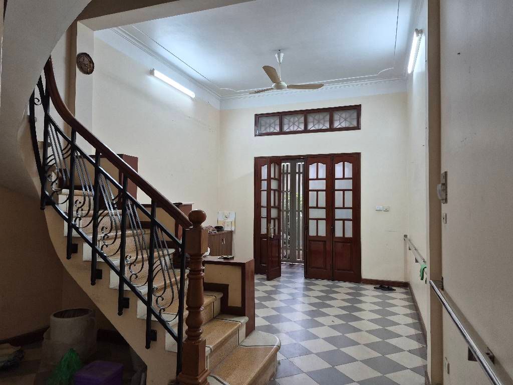 Bán nhà THÔNG PHONG - diện tích 76.7m2 5 tầng - 3 mặt thoáng - giá 24,9 tỷ