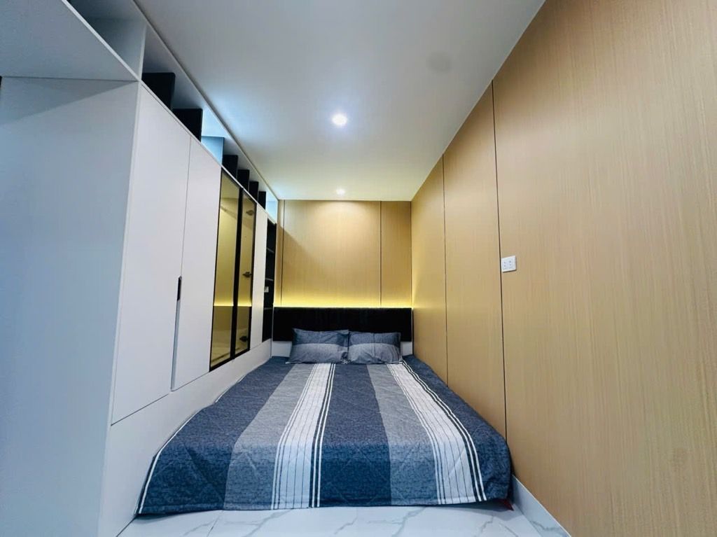 Bán nhà Láng Hạ - diện tích 65m2 1 tầng - Căn hộ Tập thể tầng 1 - giá 5,6 tỷ