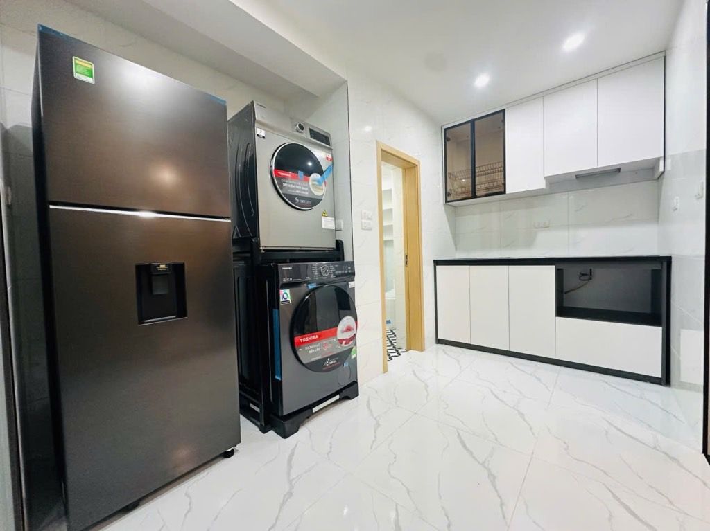 Bán nhà Láng Hạ - diện tích 65m2 1 tầng - Căn hộ Tập thể tầng 1 - giá 5,6 tỷ