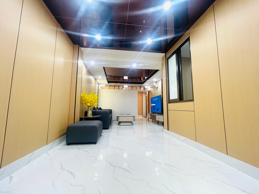 Bán nhà Láng Hạ - diện tích 65m2 1 tầng - Căn hộ Tập thể tầng 1 - giá 5,6 tỷ