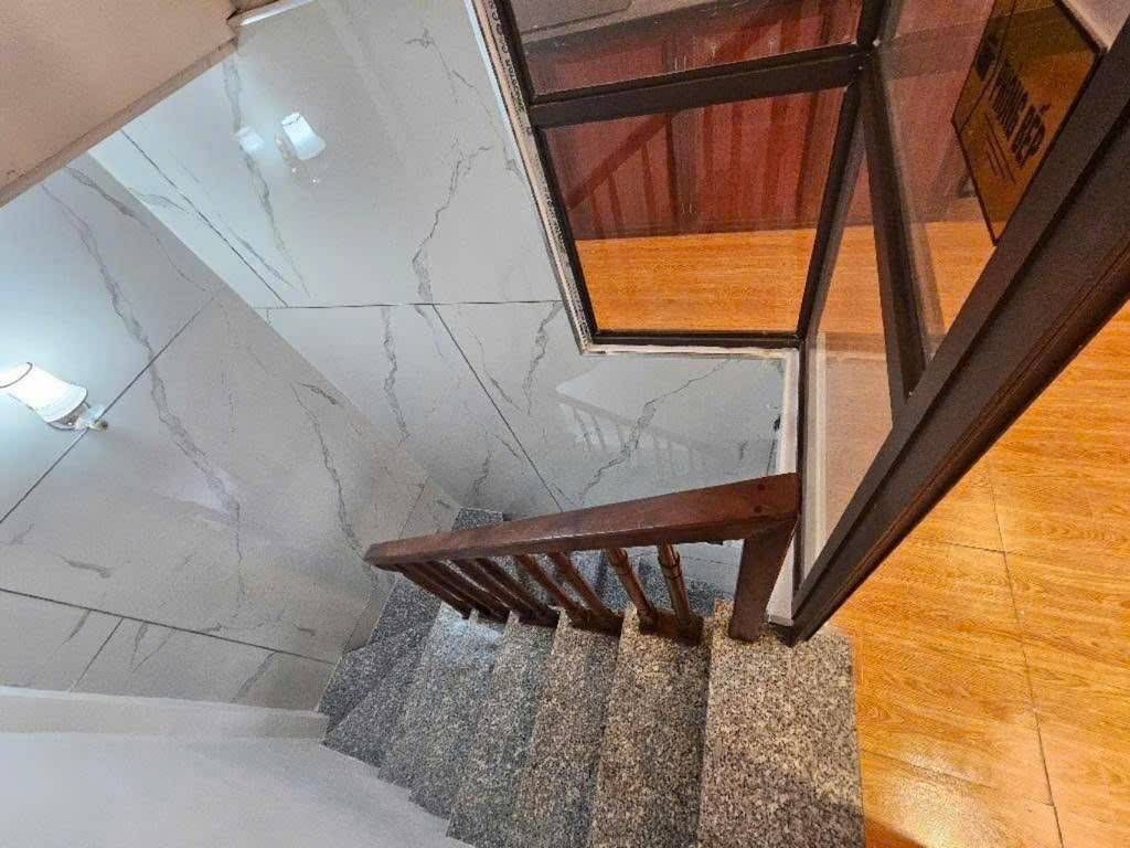 Bán nhà Trương Định - diện tích 21,5m2 4 tầng - Mặt ngõ thông, kinh doanh - giá 6,9 tỷ