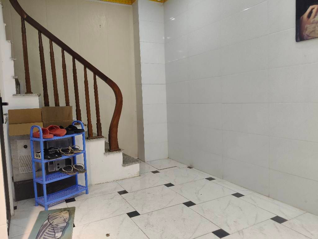 Bán nhà Trương Định - diện tích 21,5m2 4 tầng - Mặt ngõ thông, kinh doanh - giá 6,9 tỷ