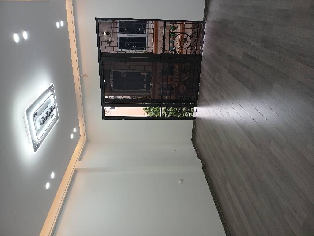 Bán nhà Kim Giang - diện tích 35.4m2 7 tầng - Ô tô vào nhà - giá 14,5 tỷ