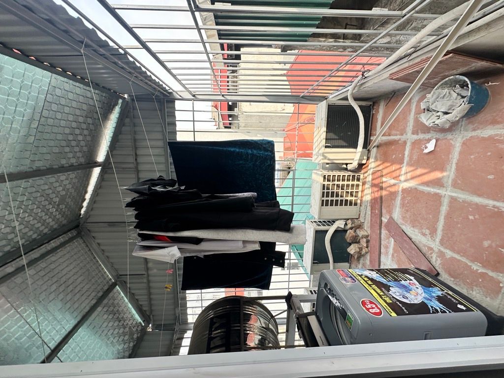 Bán nhà Bùi Xương Trạch - diện tích 33m2 5 tầng - ô tô đỗ cửa - giá 9,6 tỷ