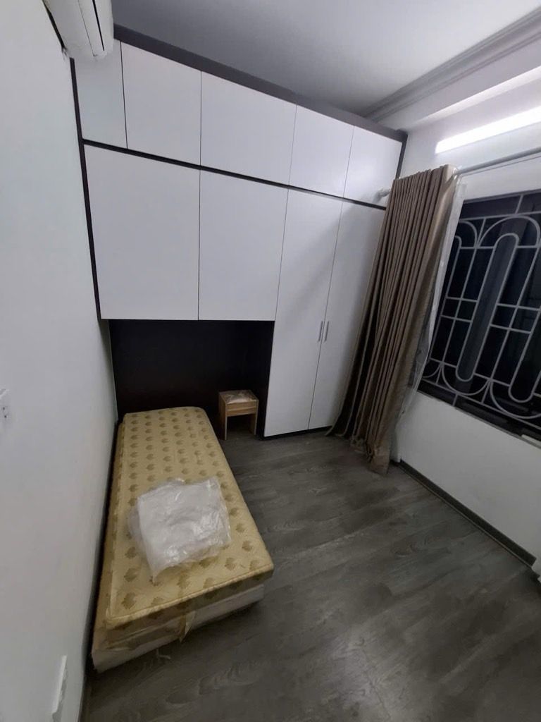 Bán nhà Bùi Xương Trạch - diện tích 33m2 5 tầng - ô tô đỗ cửa - giá 9,6 tỷ