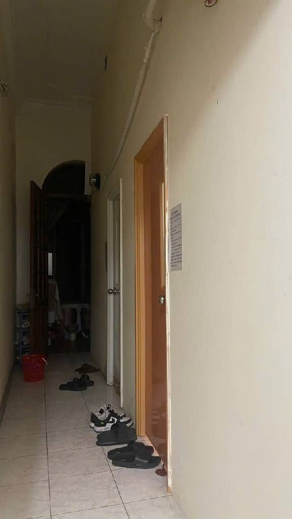 Bán nhà Yên Lạc - diện tích 54,9m2 4 tầng - Ô TÔ TRÁNH - giá 20 tỷ