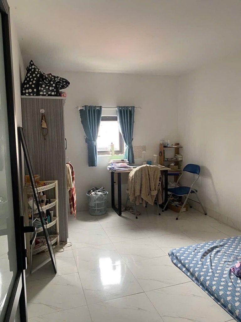 Bán nhà Vĩnh Hưng - diện tích 50.6m2 2 tầng - Ngõ ô tô con vào tận cửa, di chuyển thuận tiện - giá 5,4 tỷ