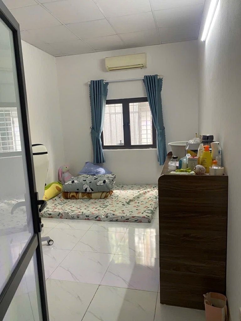 Bán nhà Vĩnh Hưng - diện tích 50.6m2 2 tầng - Ngõ ô tô con vào tận cửa, di chuyển thuận tiện - giá 5,4 tỷ