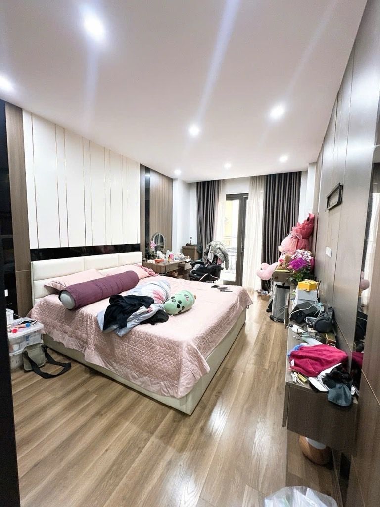 Bán nhà Kim Ngưu - diện tích 46.4m2 3 tầng - Ngõ thông ô tô ra vào - giá 14 tỷ