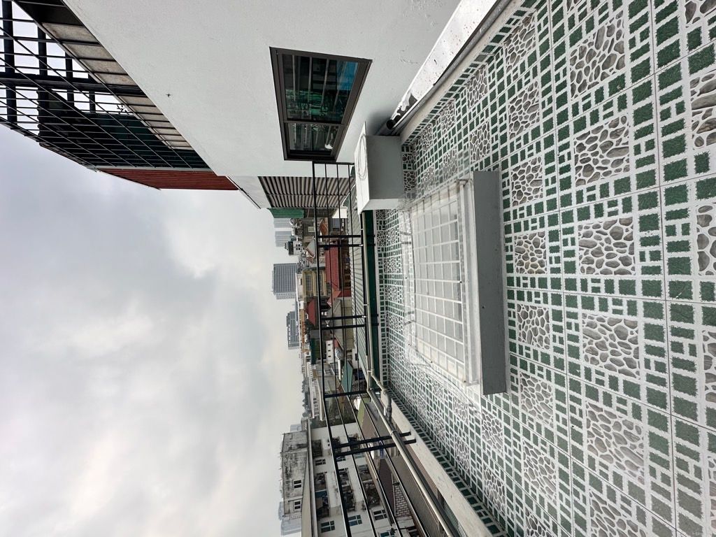 Bán nhà Đông Thiên - diện tích 36m2 6 tầng - Nhà đẹp hiếm có - giá 8,5 tỷ