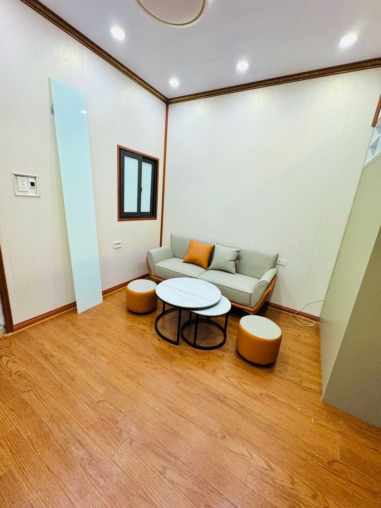 Bán nhà Triều Khúc - diện tích 15,5m2 1 tầng - ô tô tránh - giá 2,5 tỷ