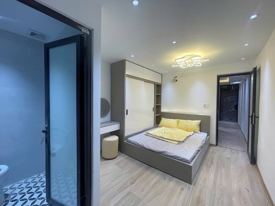 Bán nhà Lương Ngọc Quyến - diện tích 45m2 1 tầng - Sổ đỏ chính chủ - giá 2,6 tỷ