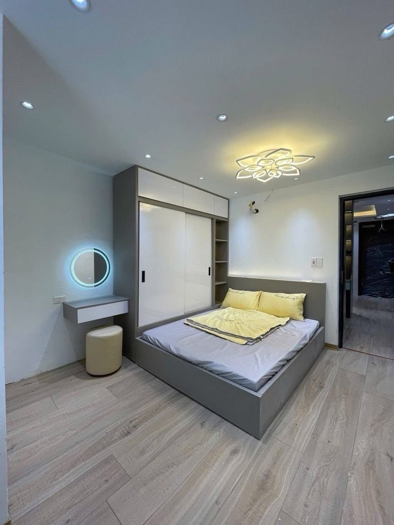 Bán nhà Lương Ngọc Quyến - diện tích 45m2 1 tầng - Sổ đỏ chính chủ - giá 2,6 tỷ