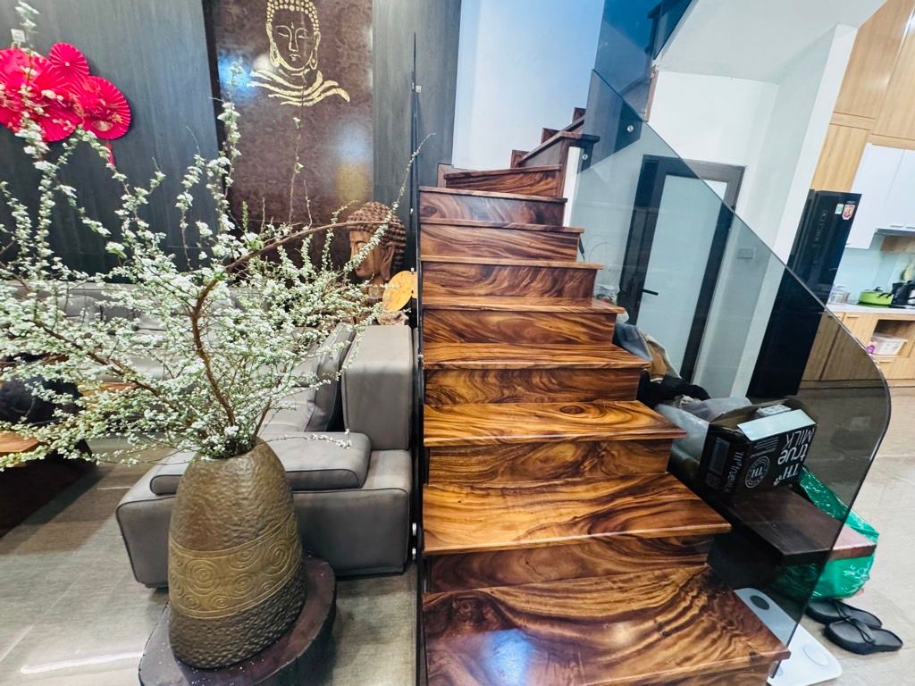 Bán nhà Cảm Hội - diện tích 74m2 4 tầng - Nhà đẹp đón Tết - giá 21,5 tỷ