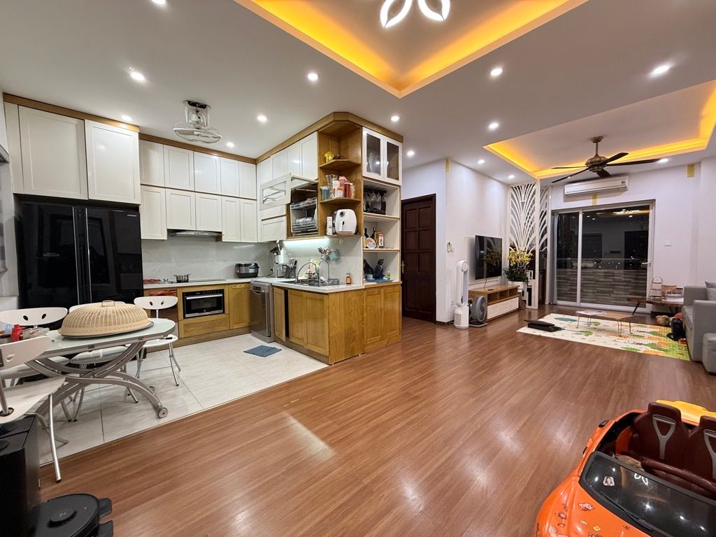 Bán nhà Nguyễn Cảnh Dị - diện tích 122,2m2 1 tầng - Nhà đẹp ở ngay - giá 8,1 tỷ