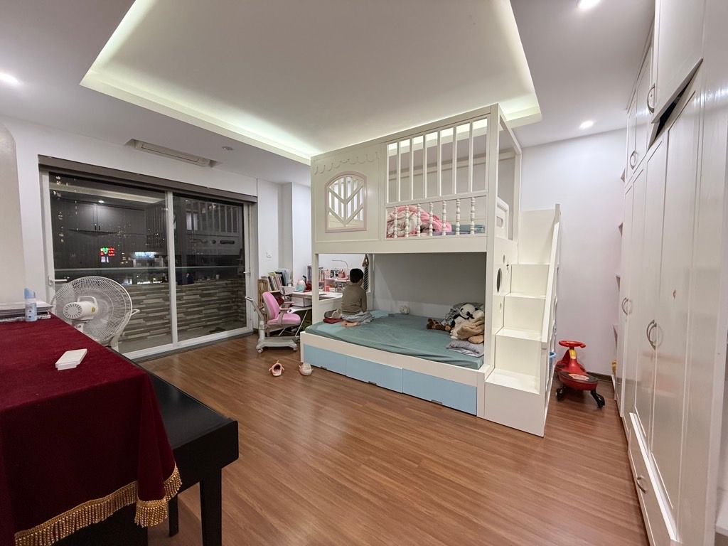 Bán nhà Nguyễn Cảnh Dị - diện tích 122,2m2 1 tầng - Nhà đẹp ở ngay - giá 8,1 tỷ