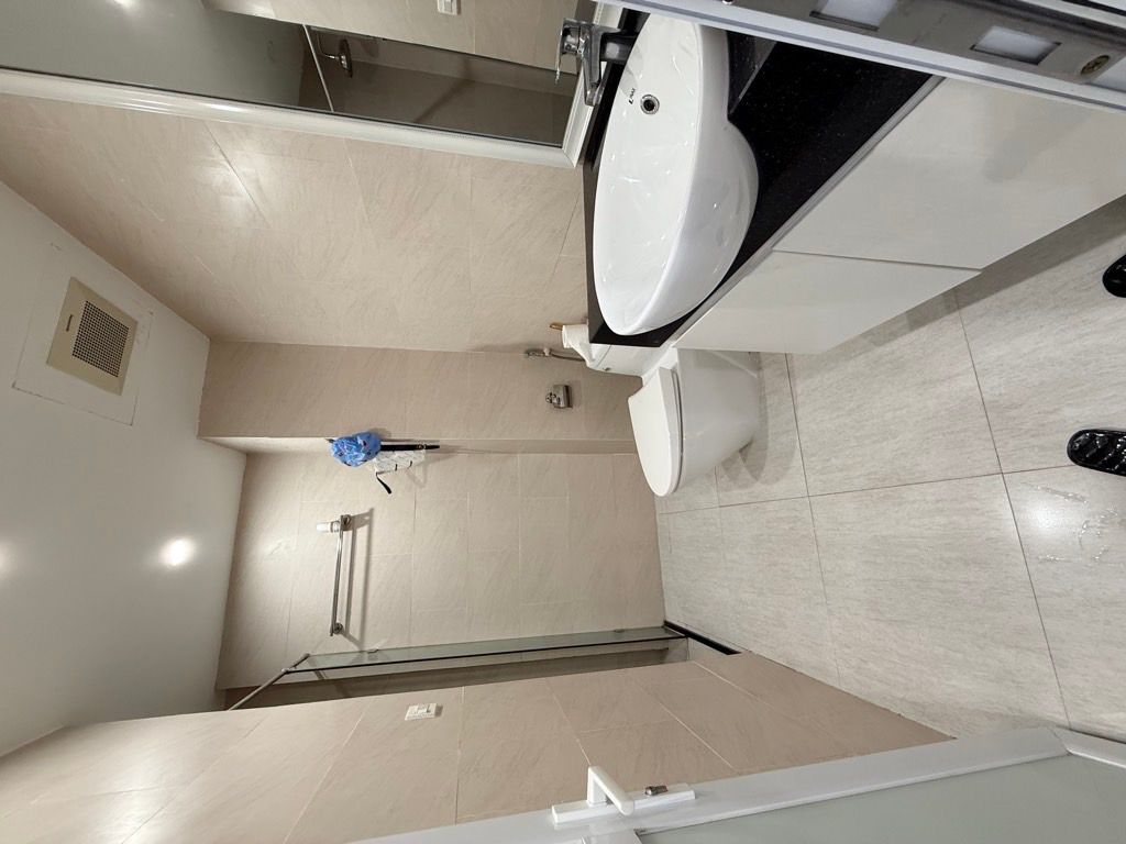 Bán nhà Nguyễn Cảnh Dị - diện tích 122,2m2 1 tầng - Nhà đẹp ở ngay - giá 8,1 tỷ