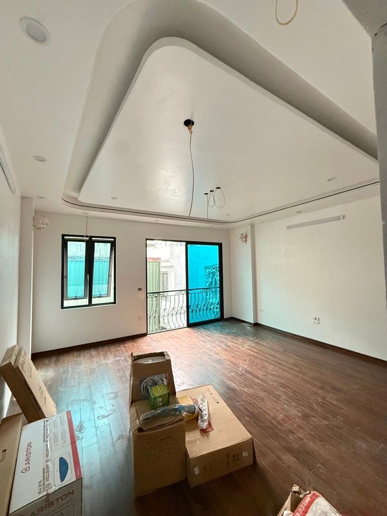 Bán nhà Văn Hương - diện tích 48m2 7 tầng - Thang máy, nhà mới tinh - giá 14,2 tỷ