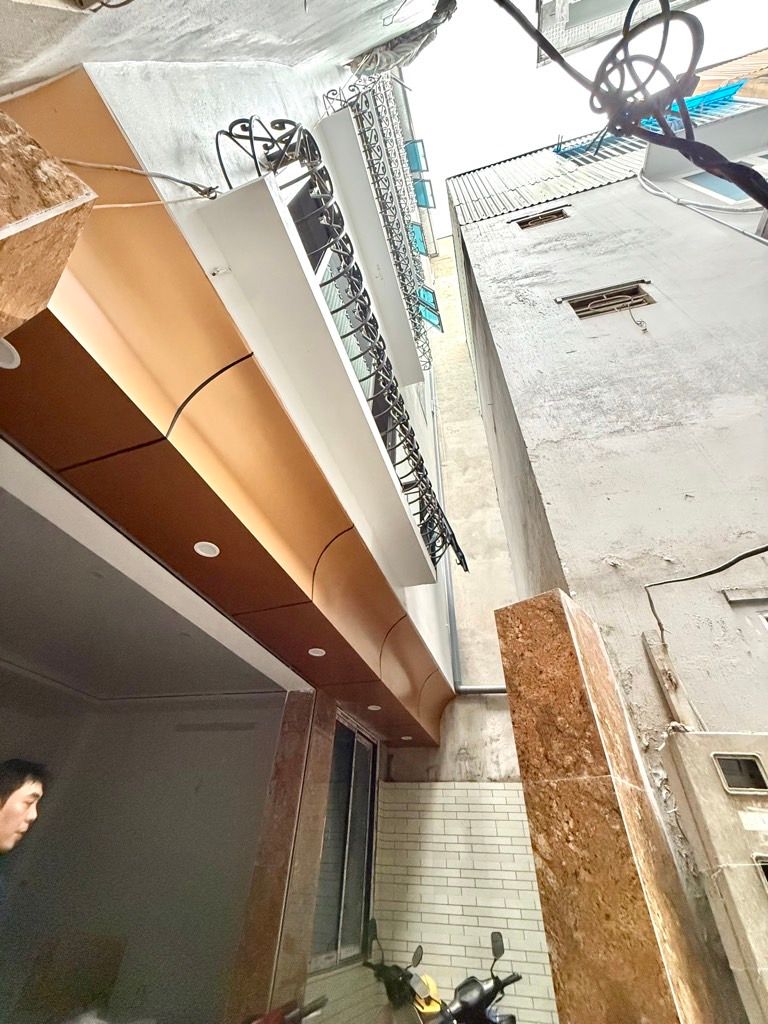 Bán nhà Văn Hương - diện tích 48m2 7 tầng - Thang máy, nhà mới tinh - giá 14,2 tỷ