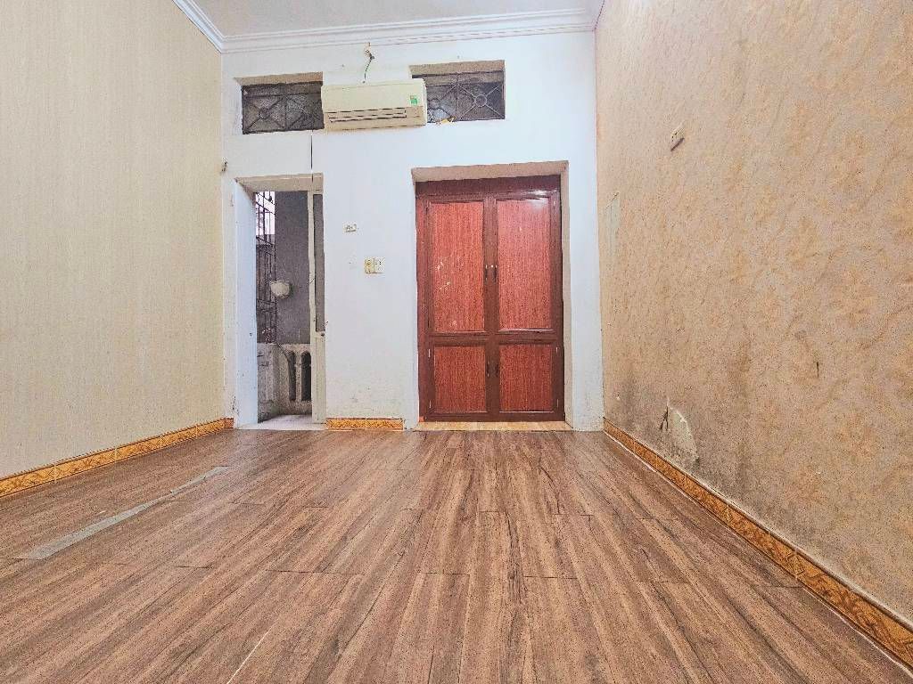 Bán nhà Thanh Nhàn - diện tích 19,6m2 3 tầng - Nhà đẹp hiếm có - giá 6,3 tỷ