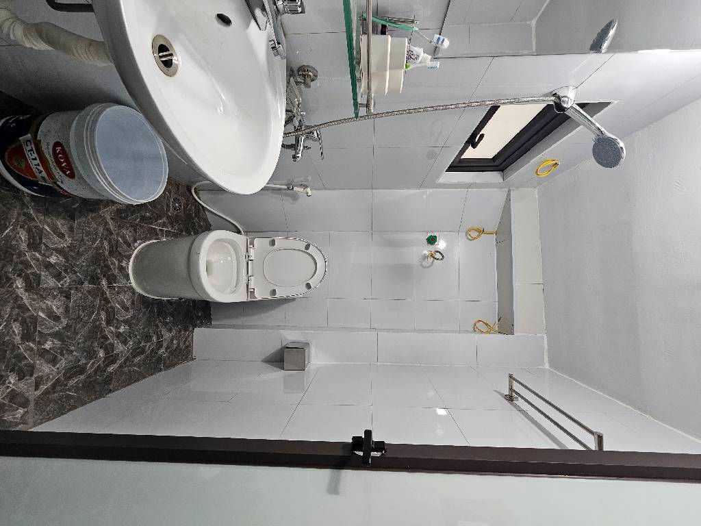 Bán nhà Giải Phóng - diện tích 28m2 3 tầng - Nhà mới ở ngay - giá 4,4 tỷ