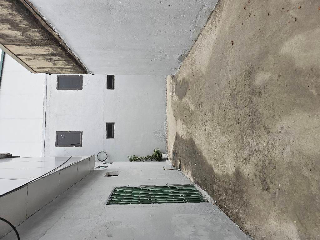 Bán nhà Giải Phóng - diện tích 28m2 3 tầng - Nhà mới ở ngay - giá 4,4 tỷ