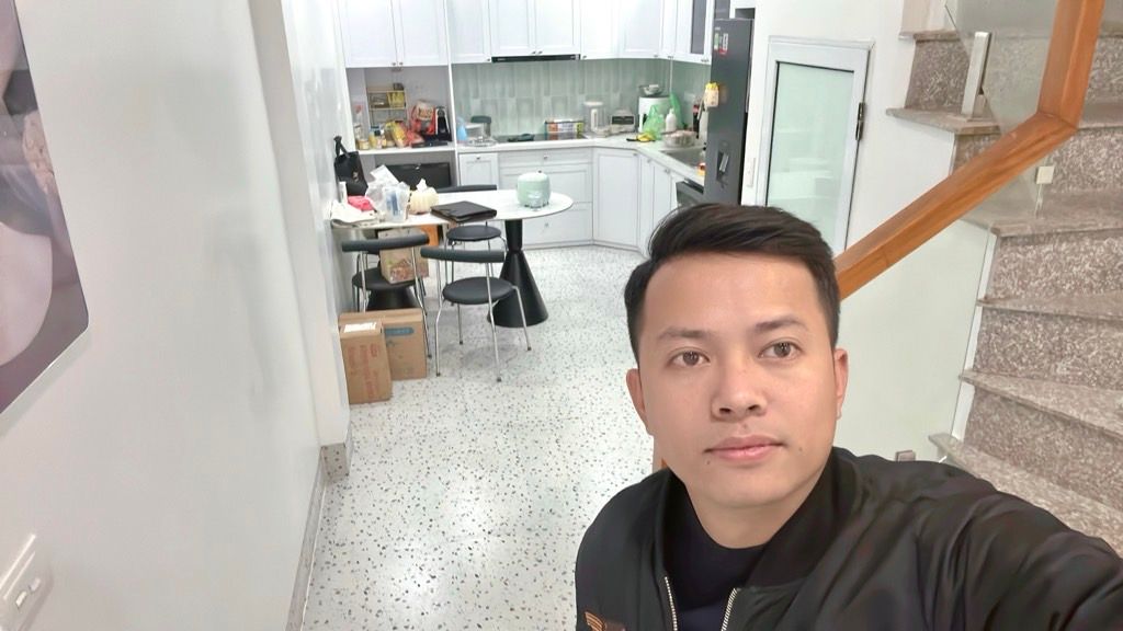 Bán nhà Lĩnh Nam - diện tích 41m2 4 tầng - Ô TÔ ĐỖ CỬA - giá 9 tỷ