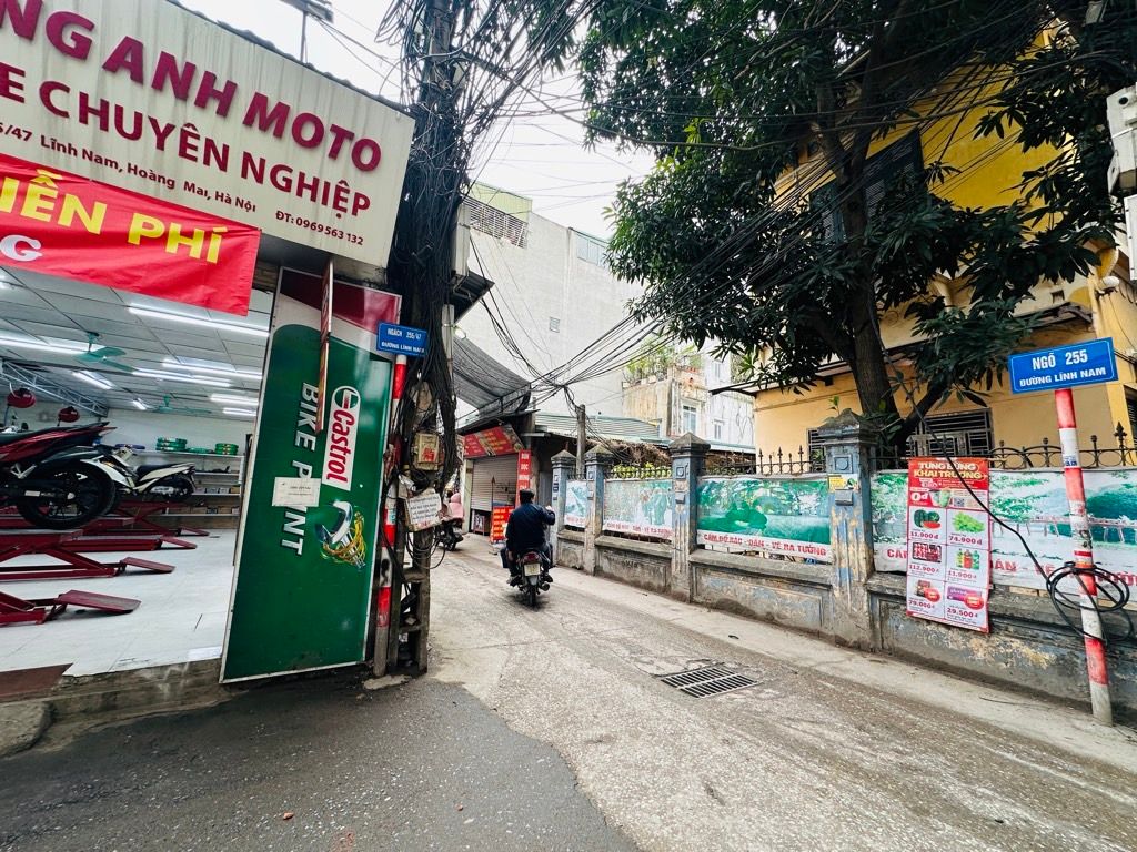 Bán nhà Lĩnh Nam - diện tích 41m2 4 tầng - Ô TÔ ĐỖ CỬA - giá 9 tỷ