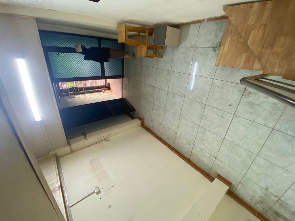 Bán nhà Lĩnh Nam - diện tích 35m2 1 tầng - ô tô đỗ cửa - giá 1,16 tỷ