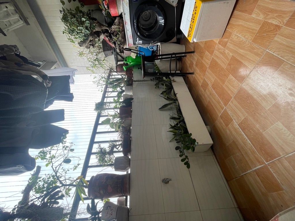 Bán nhà Linh Đàm - diện tích 82,3m2 12 tầng - View hồ Linh Đàm - giá 5,2 tỷ