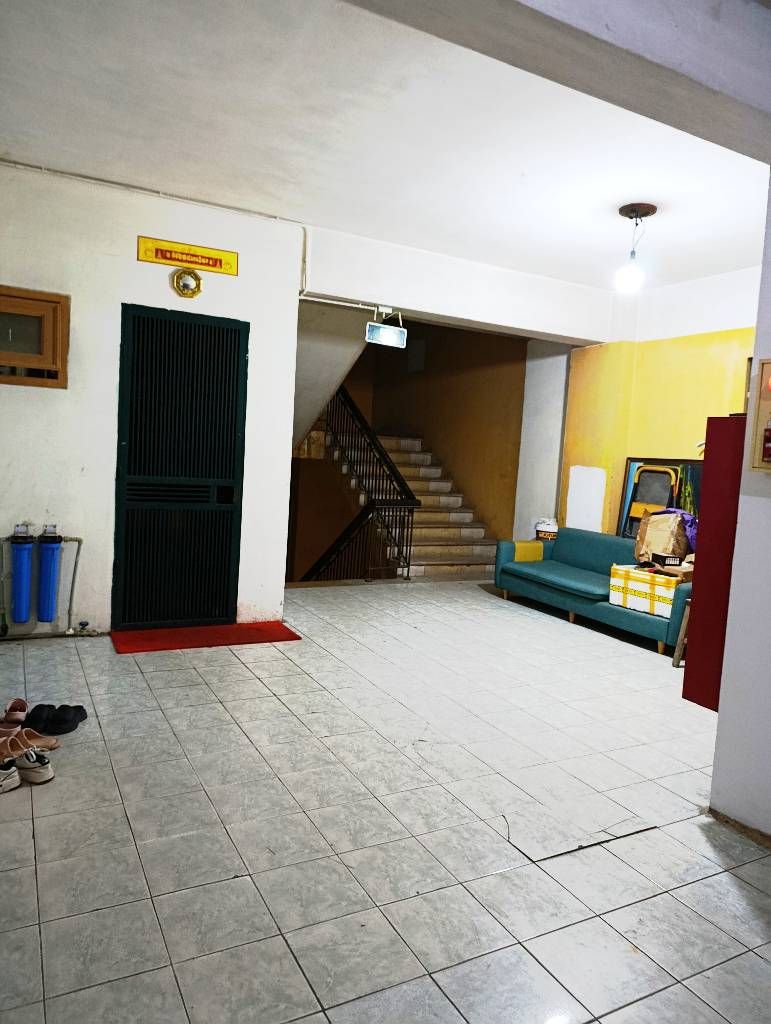 Bán nhà Đền Lừ - diện tích 64m2 6 tầng - Căn hộ tầng 6 thang máy - giá 4,8 tỷ