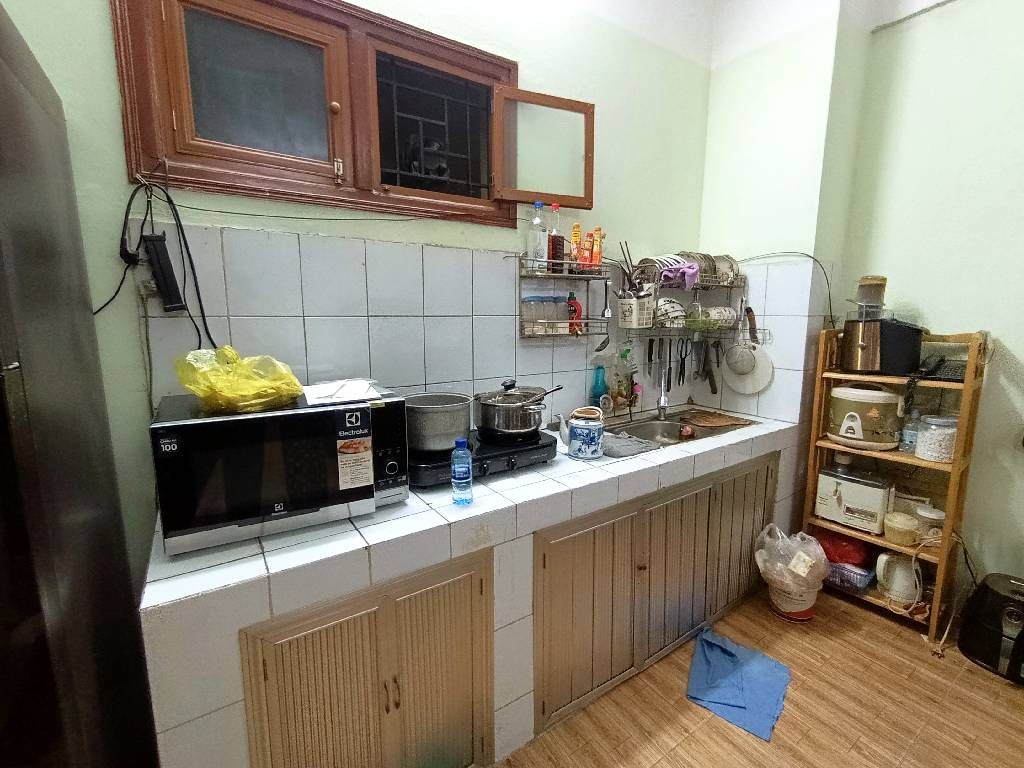 Bán nhà Đền Lừ - diện tích 64m2 6 tầng - Căn hộ tầng 6 thang máy - giá 4,8 tỷ