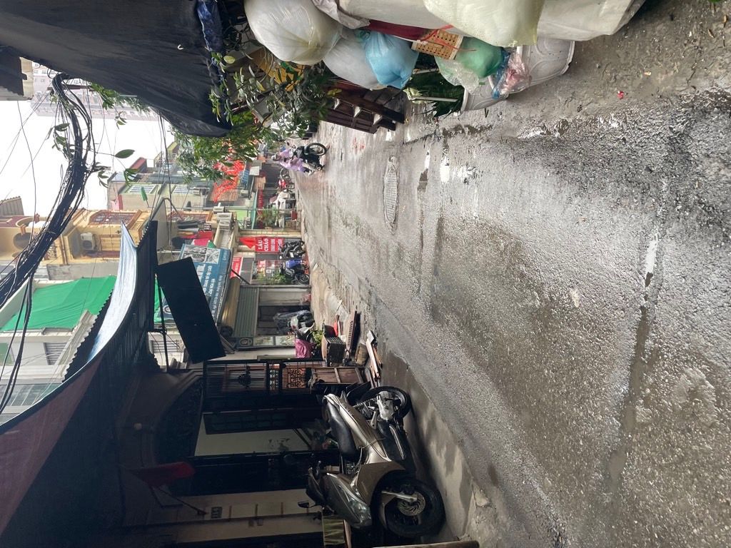 Bán nhà Tân Mai - diện tích 41m2 2 tầng - Mặt ngõ ô tô tránh kinh doanh sầm uất - giá 10,5 tỷ