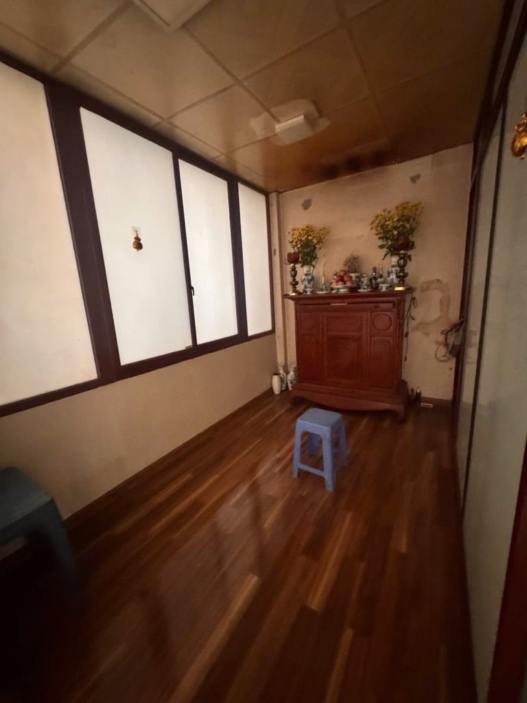 Bán nhà Bạch Đằng - diện tích 59,9m2 4 tầng - sân vườn riêng - giá 6,5 tỷ