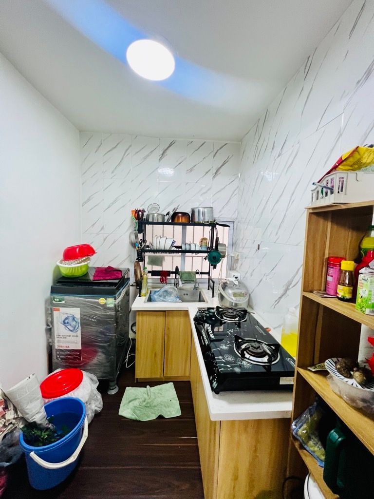 Bán nhà Đại La - diện tích 70m2 2 tầng - Căn hộ tập thể - giá 3,68 tỷ