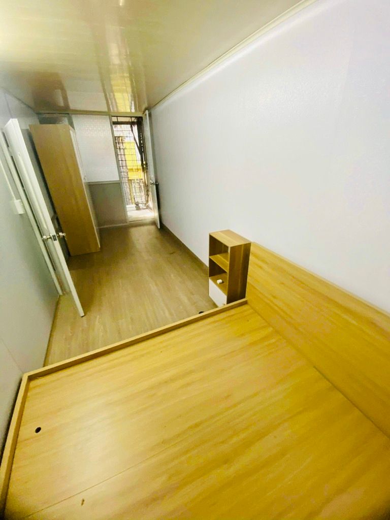 Bán nhà Đại La - diện tích 70m2 2 tầng - Căn hộ tập thể - giá 3,68 tỷ