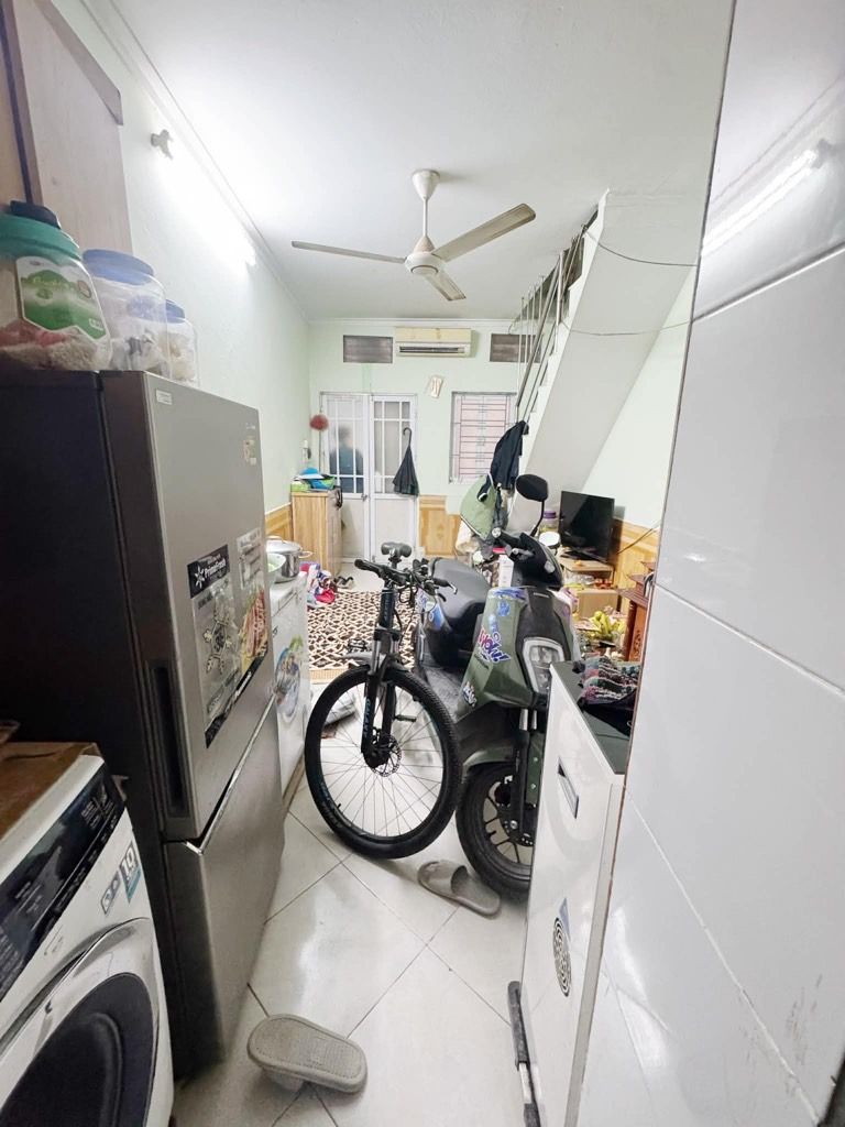 Bán nhà Tân Khai - diện tích 23m2 2 tầng - gần ô tô - giá 2,35 tỷ