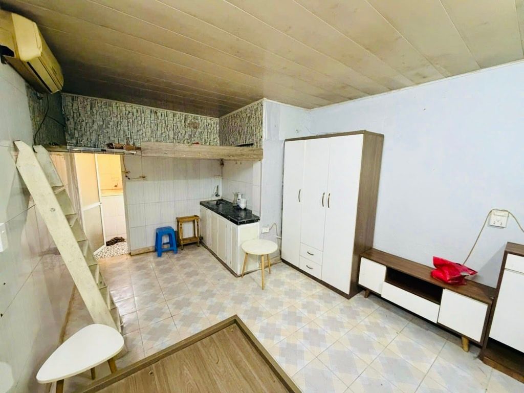 Bán nhà Bạch Mai - diện tích 26m2 1 tầng - Nhà nhỏ xinh, gần chợ - giá 1,2 tỷ