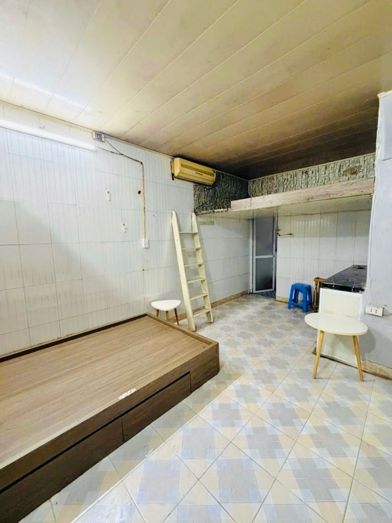 Bán nhà Bạch Mai - diện tích 26m2 1 tầng - Nhà nhỏ xinh, gần chợ - giá 1,2 tỷ