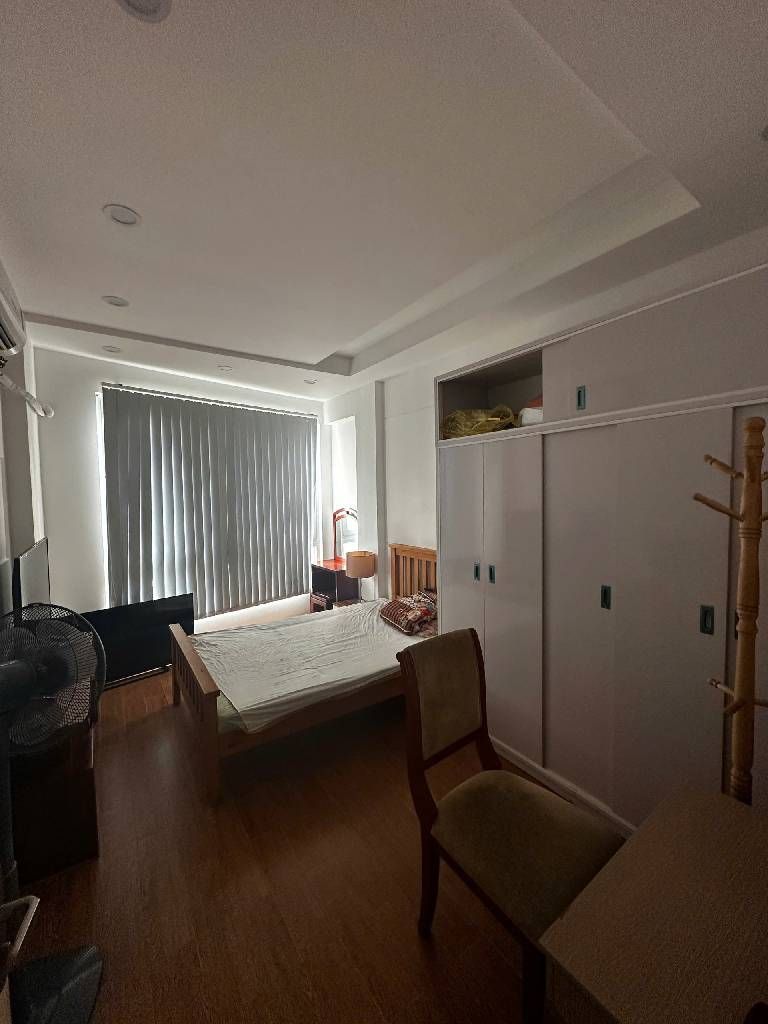 Bán nhà Láng - diện tích 38.4m2 5 tầng - Nhà đẹp hiếm có - giá 6,8 tỷ