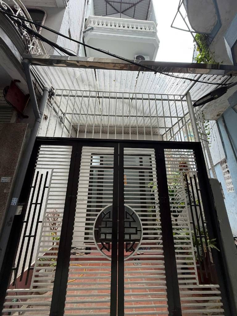 Bán nhà Khâm Thiên - diện tích 61,3m2 4 tầng - Lô góc, nhà đẹp - giá 12 tỷ