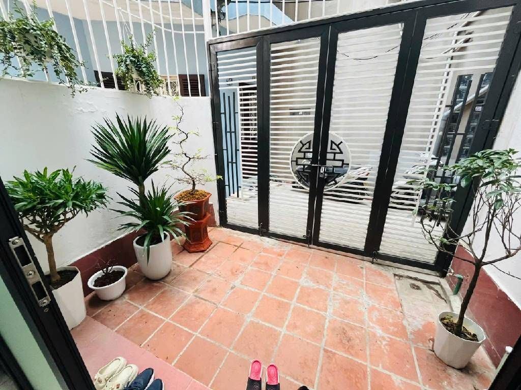 Bán nhà Khâm Thiên - diện tích 61,3m2 4 tầng - Lô góc, nhà đẹp - giá 12 tỷ