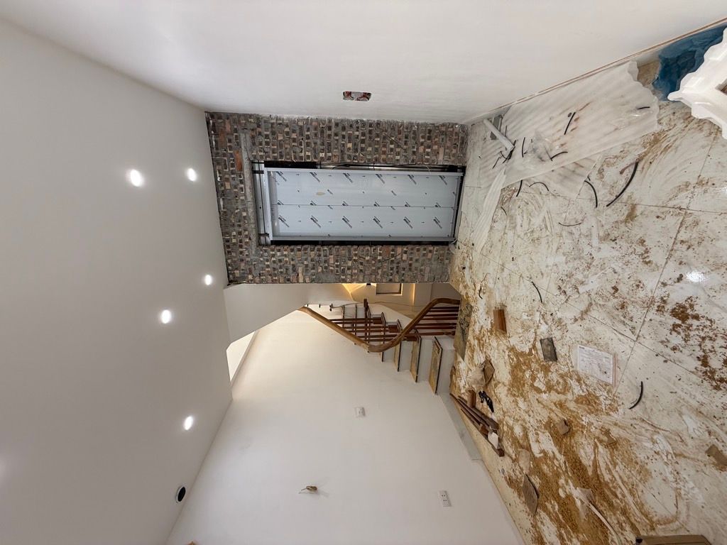 Bán nhà Trương Định - diện tích 31m2 6 tầng - Mặt ngách rộng, thang máy nhập - giá 7,8 tỷ