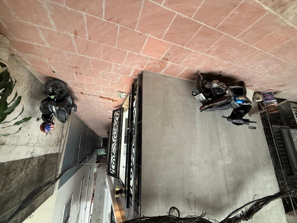 Bán nhà Ngõ Quỳnh - diện tích 27m2 5 tầng - Lô góc, nhà mới - giá 10 tỷ