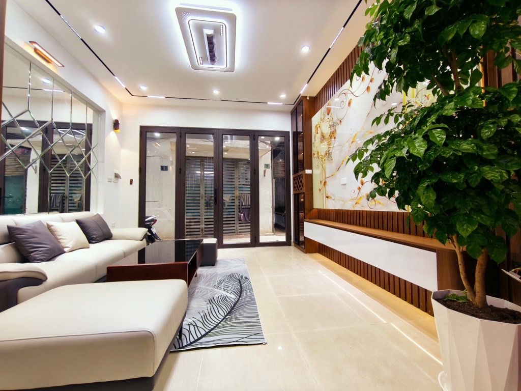 Bán nhà Trần Đại Nghĩa - diện tích 30m2 5 tầng - Nhà đẹp đón Tết - giá 9,1 tỷ