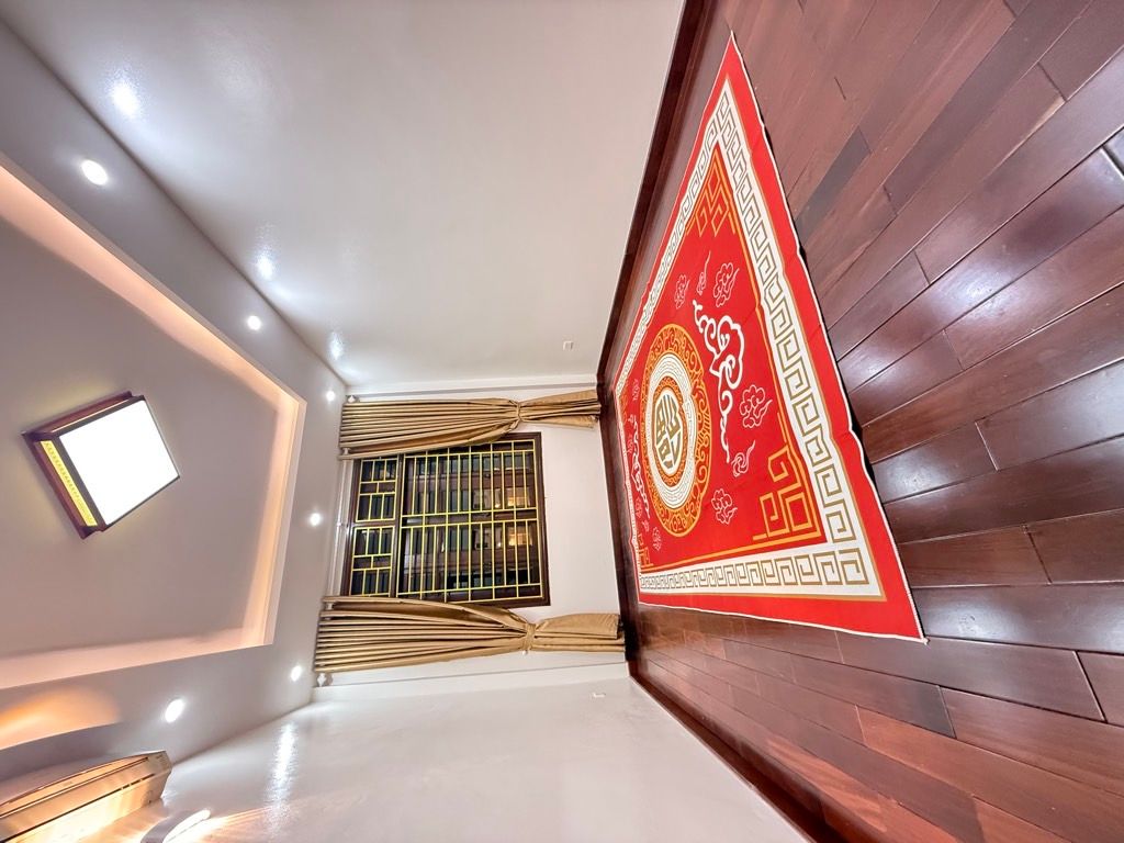 Bán nhà Lê Trọng Tấn - diện tích 27m2 5 tầng - Ô TÔ CÁCH 20M - giá 8,9 tỷ