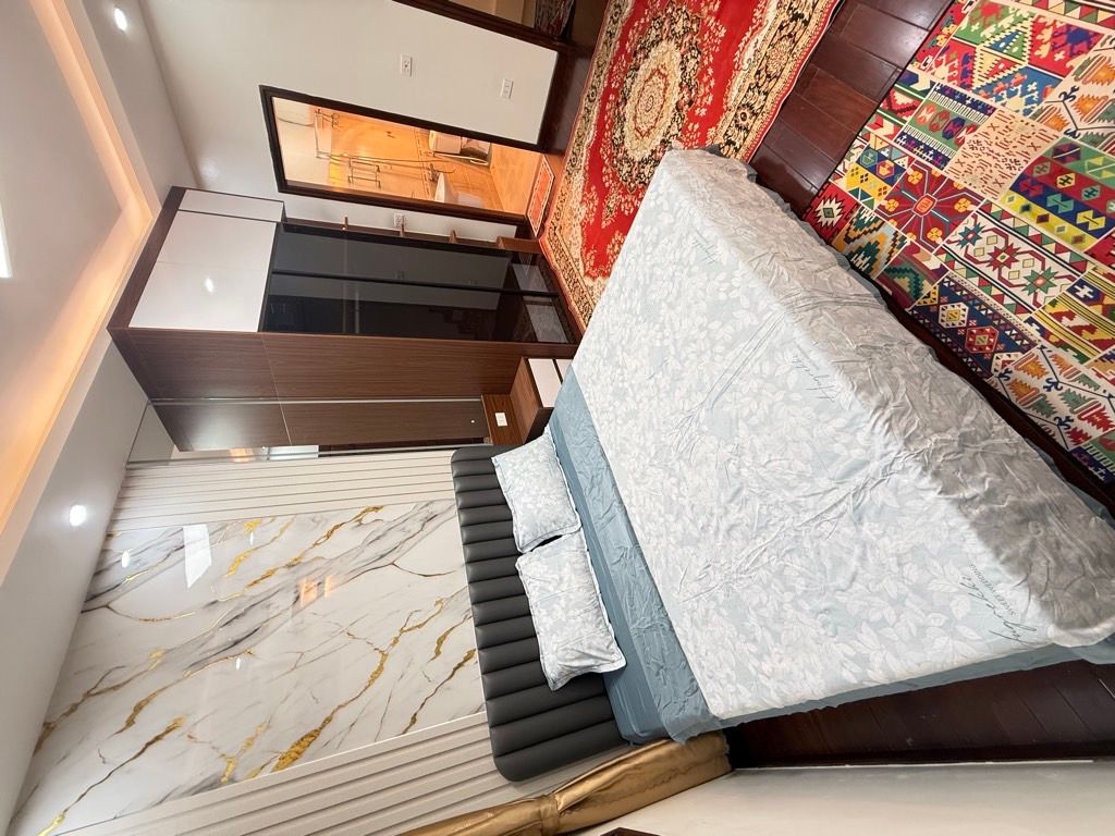 Bán nhà Lê Trọng Tấn - diện tích 27m2 5 tầng - Ô TÔ CÁCH 20M - giá 8,9 tỷ