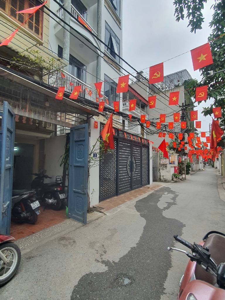 Alternative view of Bán nhà mặt ngõ phố Hoa Lâm 48m2 x 4 tầng, Q. Long Biên - Giá 14,5 tỷ